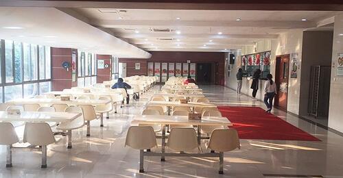 醫(yī)院食堂為什么干不過快餐？因?yàn)楣芾砗诵呐c服務(wù)